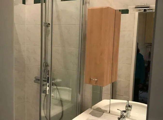 Apartman 88m² Grosses Im 1. Stock Bécs