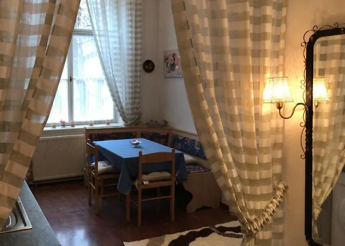 88m² Grosses Im 1. Stock Apartman