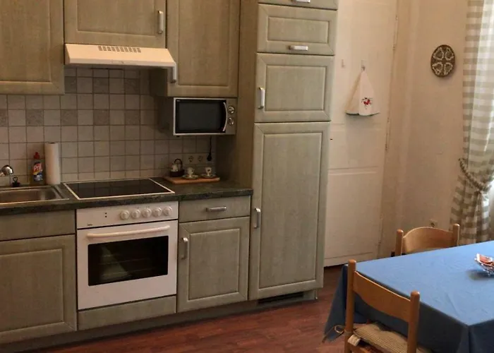 Apartman 88m² Grosses Im 1. Stock Bécs