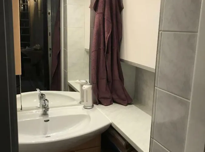 Apartman 88m² Grosses Im 1. Stock Bécs
